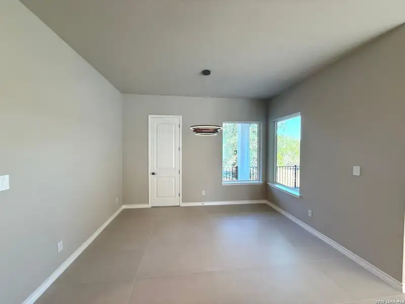 Spacious, unfurnished interior of a new home in , Spring Branch (Image 23).