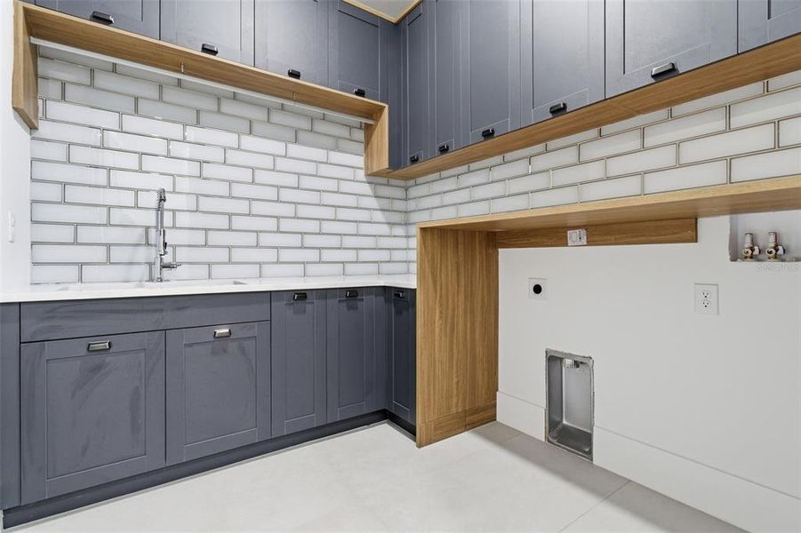 Furnished interior view inside a new home in , Dunnellon (Image 9). Furnished interior view inside a new home in , Dunnellon (Image 9).