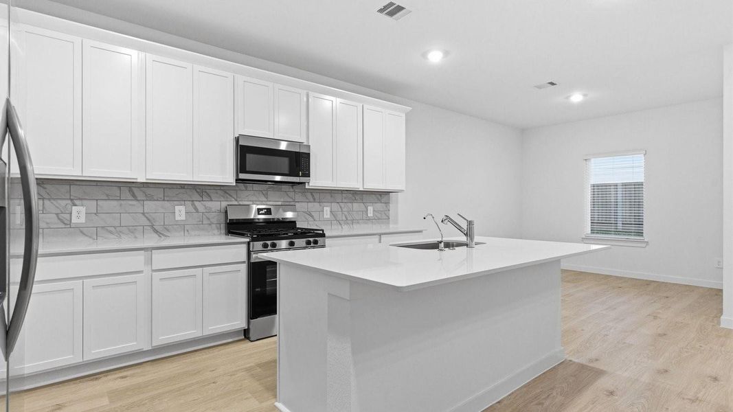 *Images and 3D tour is for illustration only and options may vary from home as built.