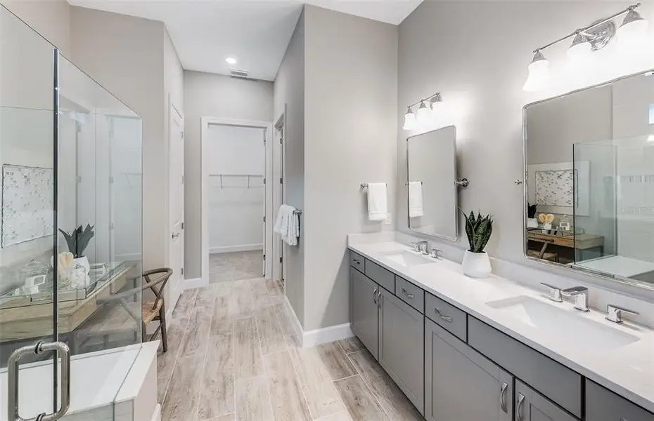Furnished interior view inside a new home in Talon Preserve on Palmer Ranch, Nokomis (Image 18).