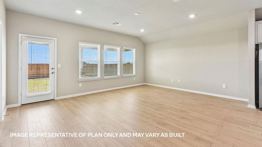 Spacious, unfurnished interior of a new home in Carillon, Manor (Image 27). Spacious, unfurnished interior of a new home in Carillon, Manor (Image 27).