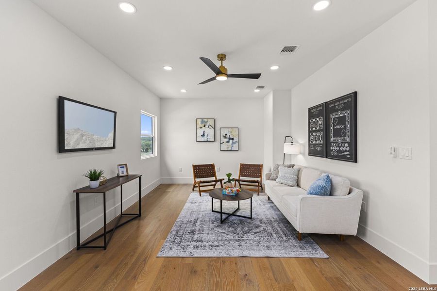 Furnished interior view inside a new home in , Bulverde (Image 20).