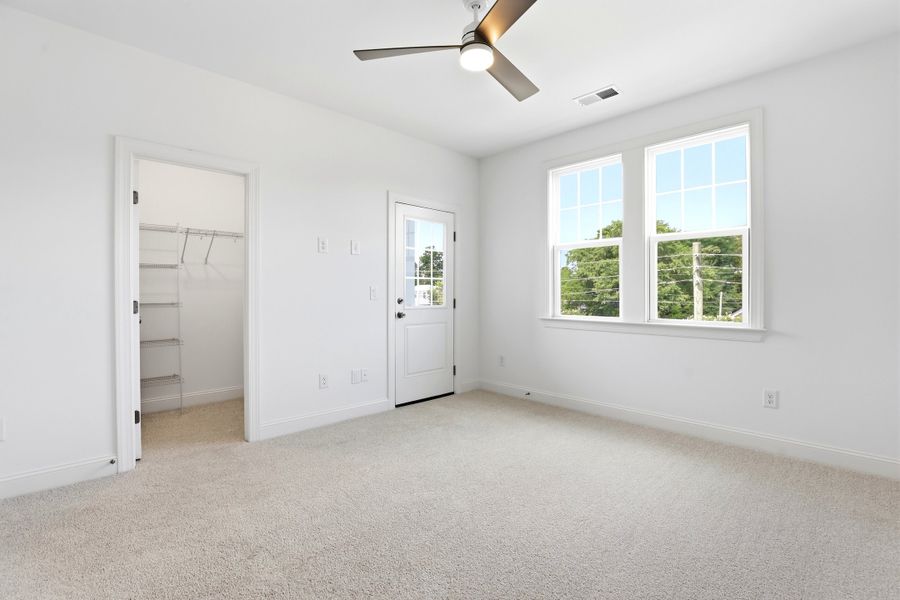 Representative unfurnished interior of a home built from the The Lofton by RobuckHomes in Downtown Wilmington Collective, Wilmington (Image 96).