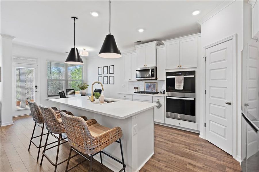 Furnished interior view inside a new home in Water Oak Estates, Lawrenceville (Image 13).
