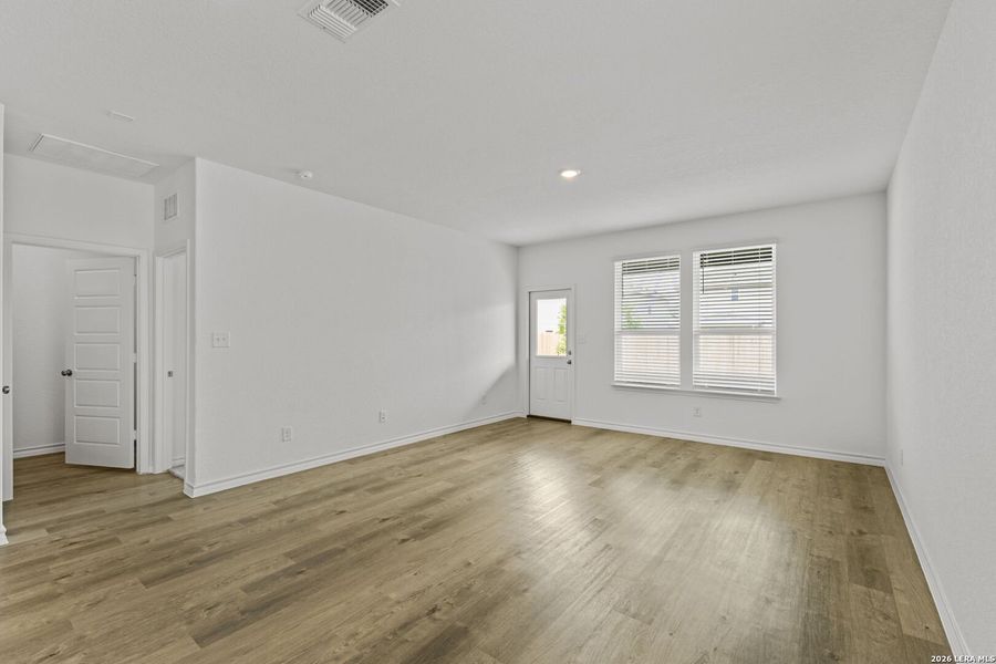 Spacious, unfurnished interior of a new home in Dove Song, Marion (Image 22).