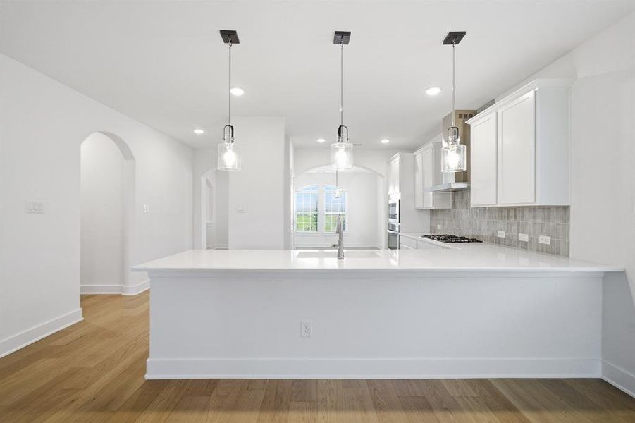 Furnished interior view inside a new home in Westridge, McKinney (Image 8).