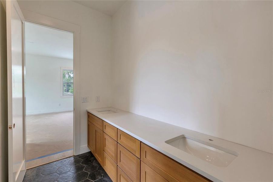 Spacious, unfurnished interior of a new home in , Tampa (Image 57). Spacious, unfurnished interior of a new home in , Tampa (Image 57).