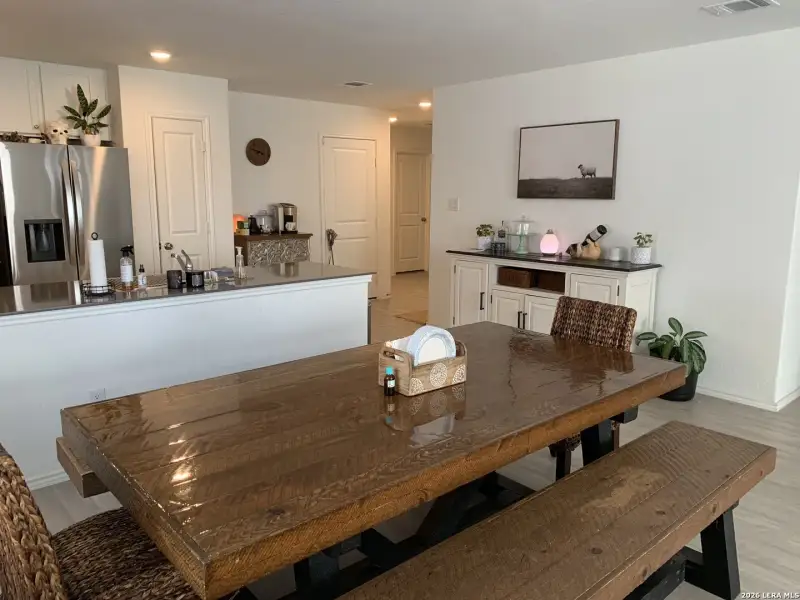 Furnished interior view inside a new home in Steelwood Trails, New Braunfels (Image 5).
