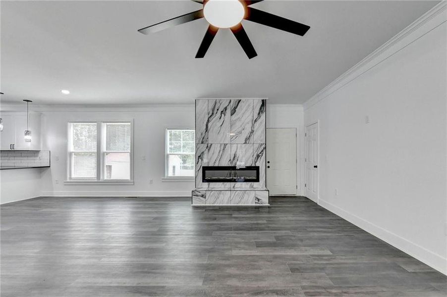 Spacious, unfurnished interior of a new home in , Snellville (Image 65). Spacious, unfurnished interior of a new home in , Snellville (Image 65).