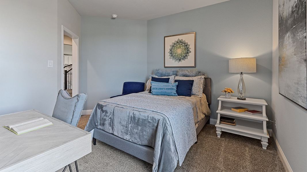 Representative furnished interior of a home built from the Valley spring by D.R. Horton in Lakeview Pointe, Grand Prairie (Image 25).