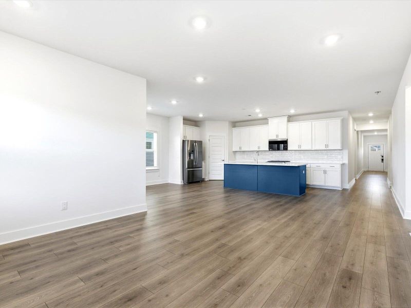 Spacious, unfurnished interior of a new home in The Coves at Lakes of Cane Bay, Summerville (Image 46). Spacious, unfurnished interior of a new home in The Coves at Lakes of Cane Bay, Summerville (Image 46).