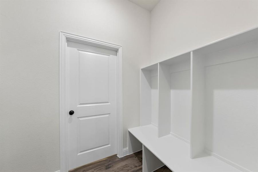 Spacious, unfurnished interior of a new home in , Waxahachie (Image 23).