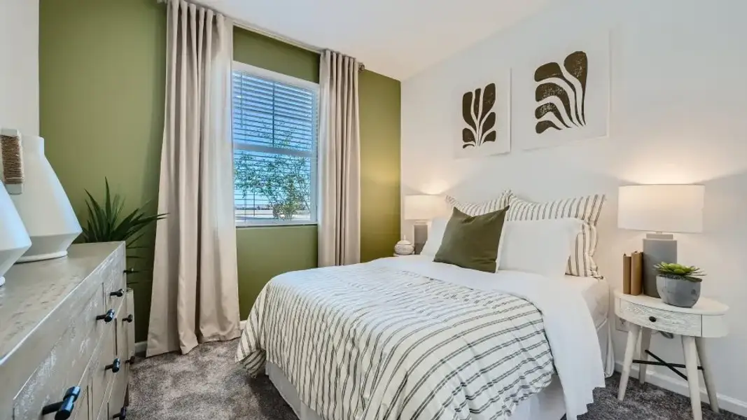 Coronado Bed3 interior