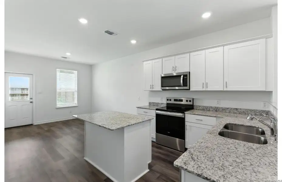 Furnished interior view inside a new home in Corley Farms, Boerne (Image 7).