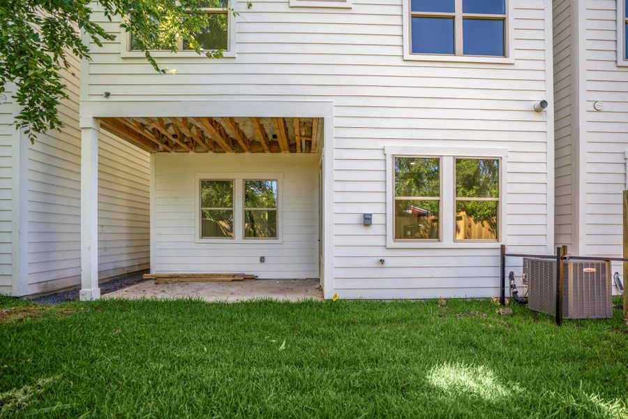 Exterior details and patio area of a home in , Houston (Image 28).
