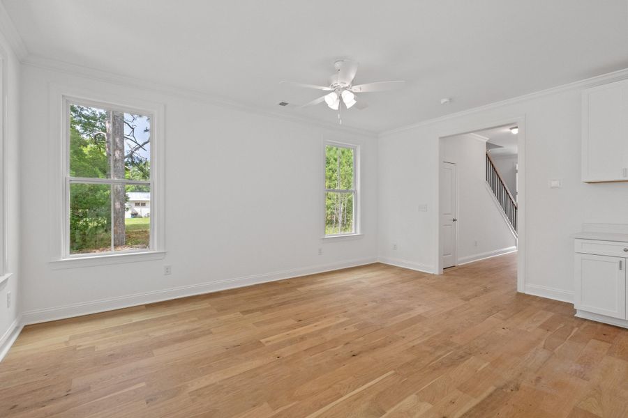 Spacious, unfurnished interior of a new home in , Summerville (Image 18).