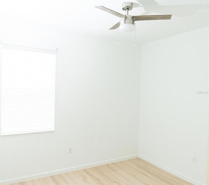 Spacious, unfurnished interior of a new home in Cypress Park Estates, Haines City (Image 23).