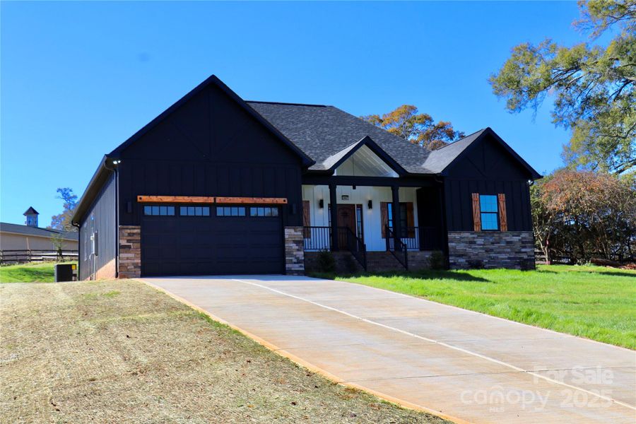 Image 32 of a home in . Image 32 of a home in .