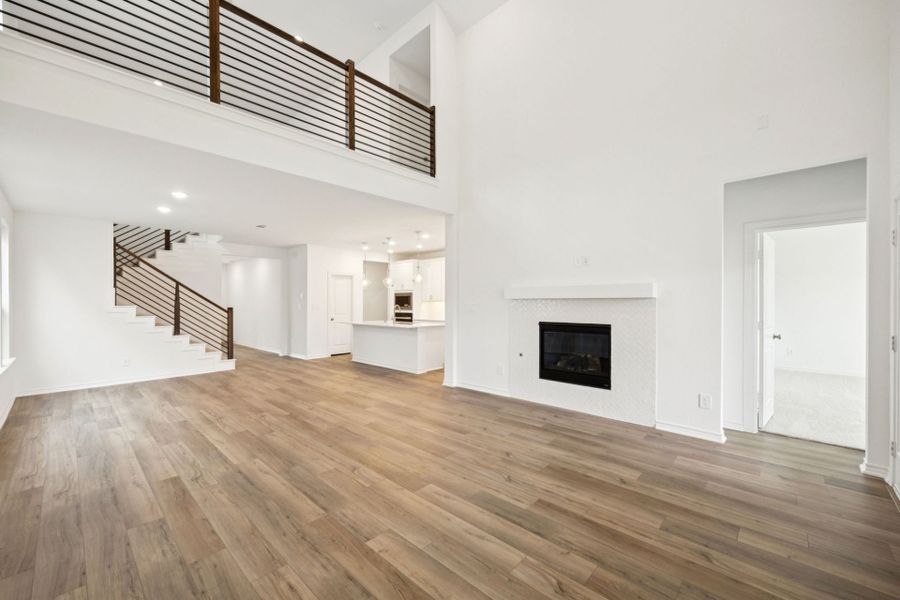Spacious, unfurnished interior of a new home in Montgomery Bend, Montgomery (Image 21).