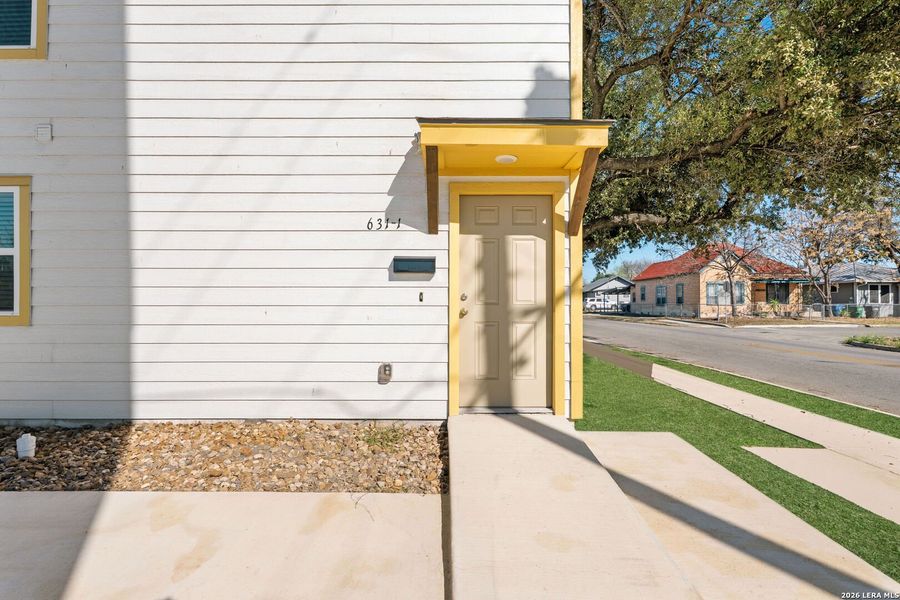 Exterior details and patio area of a home in , San Antonio (Image 1). Exterior details and patio area of a home in , San Antonio (Image 1).