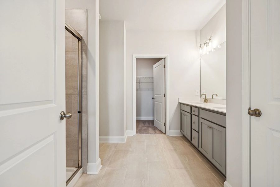 Image 36 of a home in Cades Bluff.