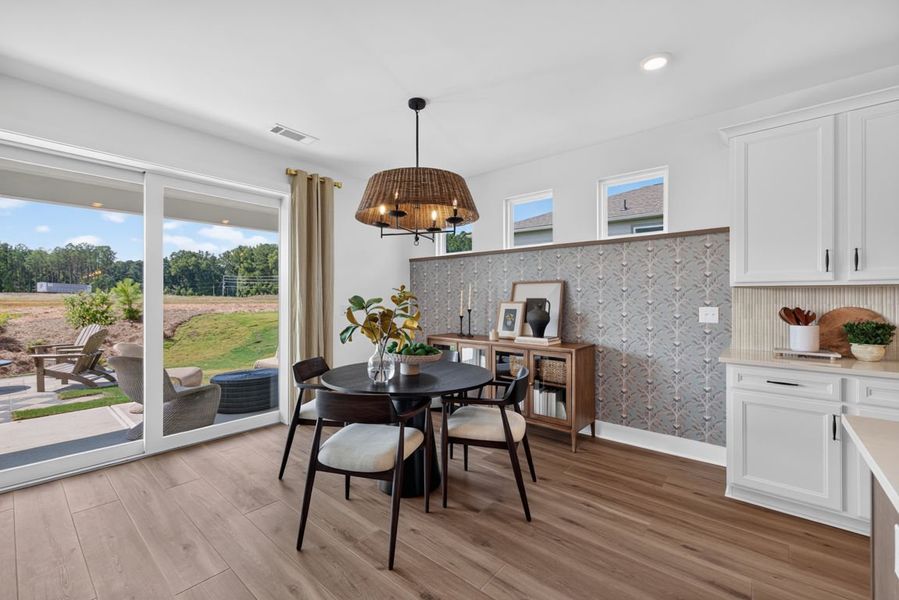 Representative furnished interior of a home built from the Wynfield by Pulte Homes in Everhour, Newnan (Image 9).