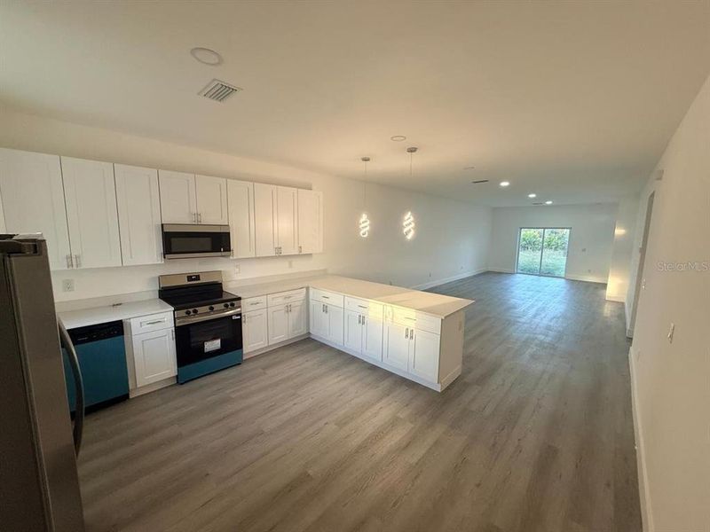 Image 17 of a home in .