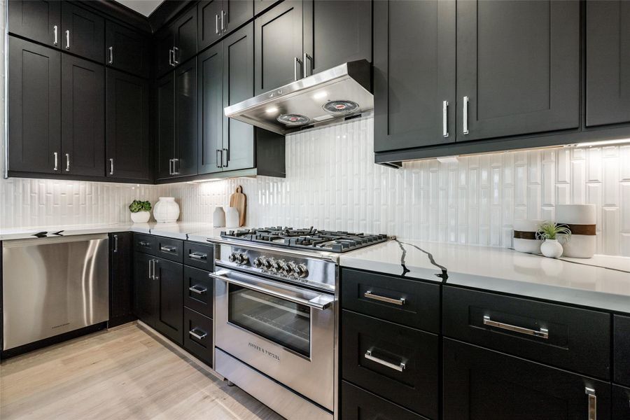 Furnished interior view inside a new home in , Houston (Image 40).