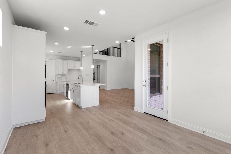 From Casual Dining to Kitchen