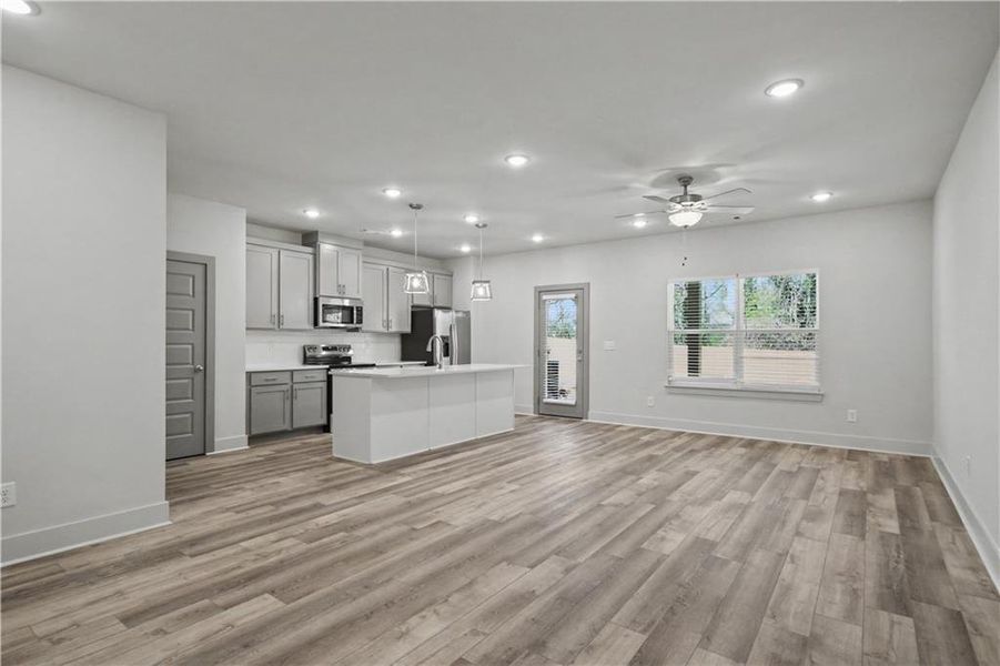 Spacious, unfurnished interior of a new home in , Norcross (Image 13).