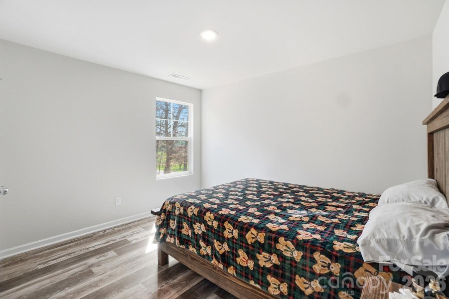 Furnished interior view inside a new home in , Lincolnton (Image 30).
