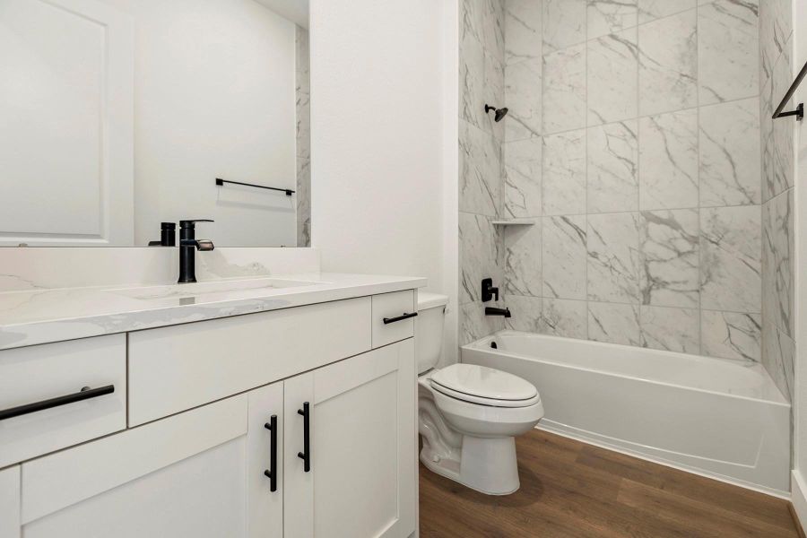 Image 20 of a home in Hallimore Ranch.