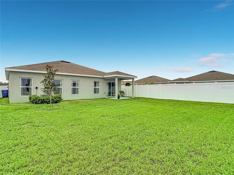 Exterior details and patio area of a home in , Brooksville (Image 25).