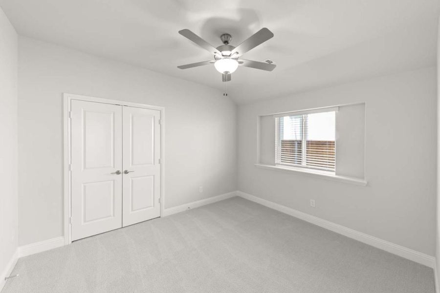 Spacious, unfurnished interior of a new home in Creekview Meadows, Pilot Point (Image 17).