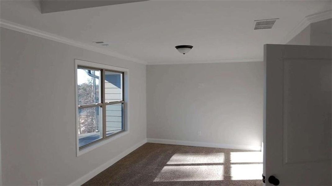 Spacious, unfurnished interior of a new home in , South Fulton (Image 6).