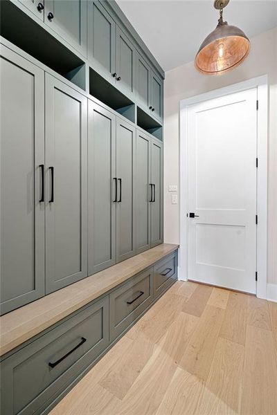 Furnished interior view inside a new home in , Alpharetta (Image 5).