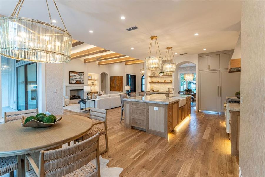 Furnished interior view inside a new home in , Dallas (Image 13).