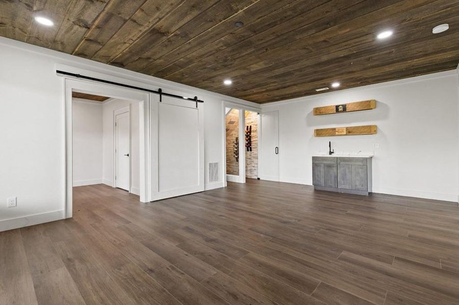 Spacious, unfurnished interior of a new home in , Mineral Bluff (Image 23).