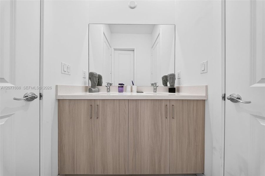 Close-up of interior finishes inside a home in , Immokalee (Image 20).