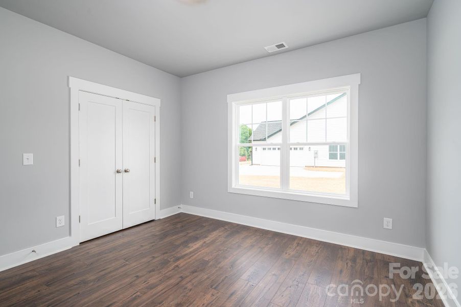 Spacious, unfurnished interior of a new home in , Maiden (Image 20).