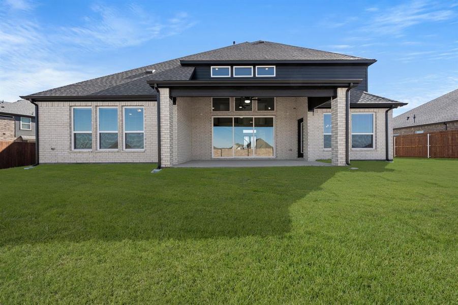 1805 Hidden Creek- Back-2