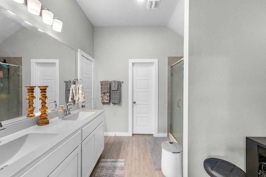 Furnished interior view inside a new home in Moran Ranch, Willis (Image 28).