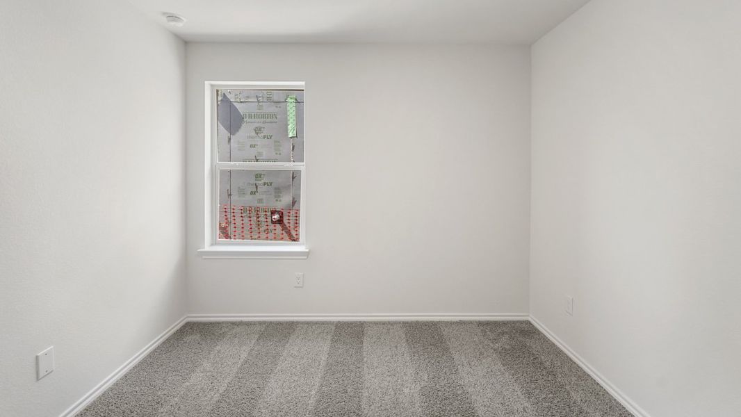 Spacious, unfurnished interior of a new home in Blaire Lake, Tyler (Image 34).