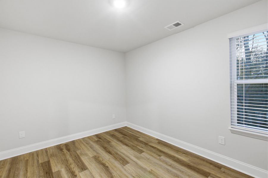 1,982sf New Home in New Bern, NC. - Slide 28 1,982sf New Home in New Bern, NC. - Slide 28