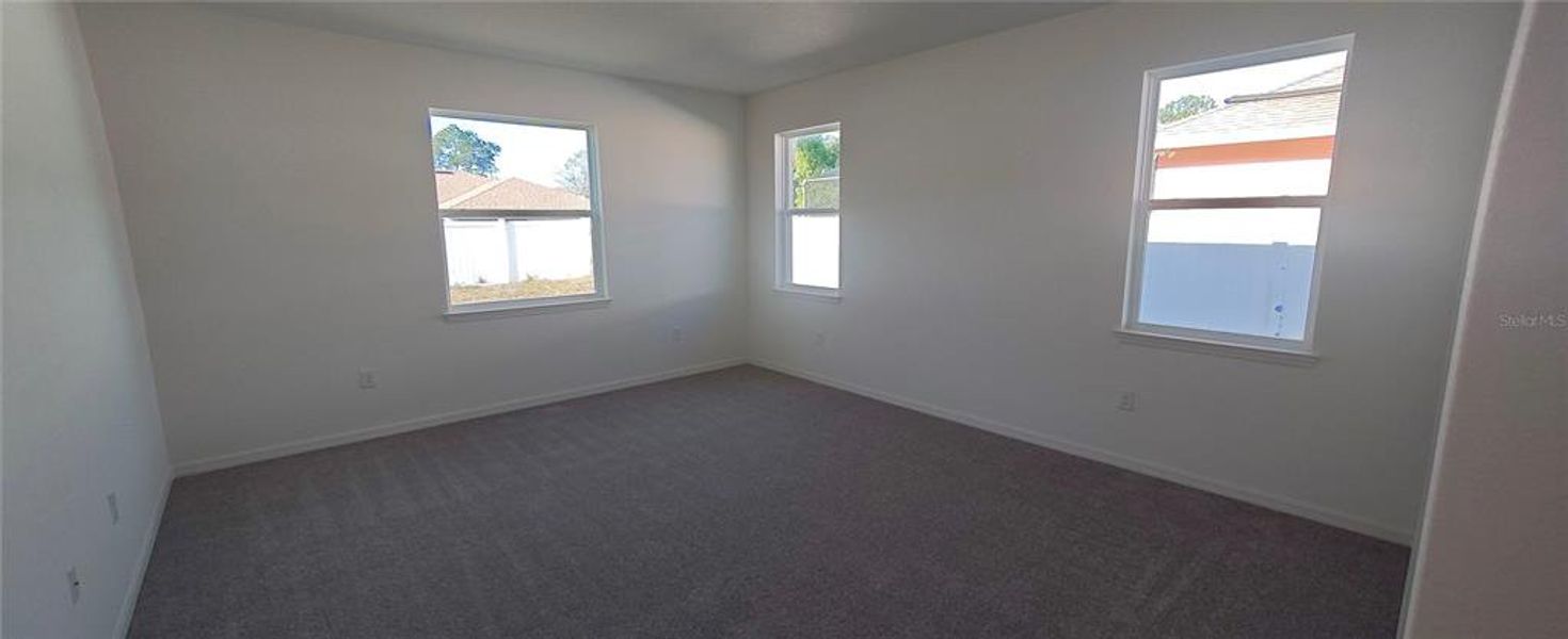 Spacious, unfurnished interior of a new home in , Palm Coast (Image 11).
