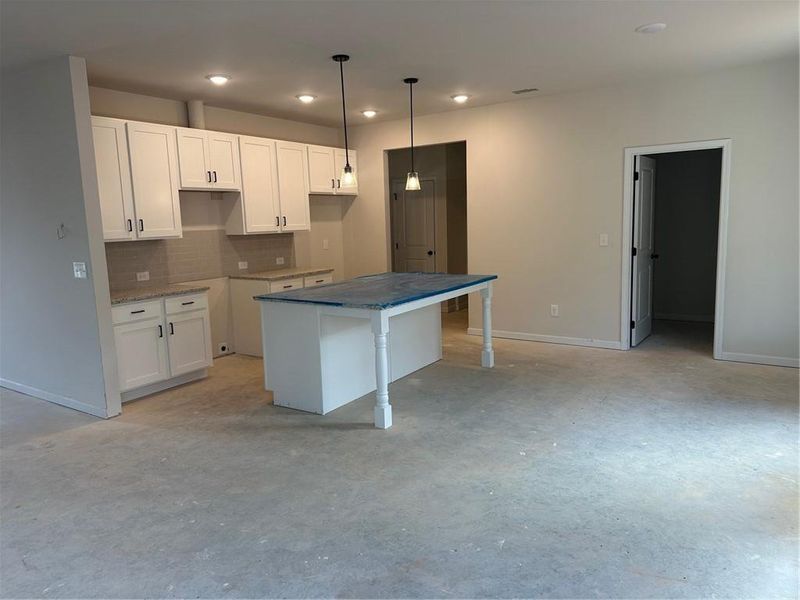 Image 7 of a home in .