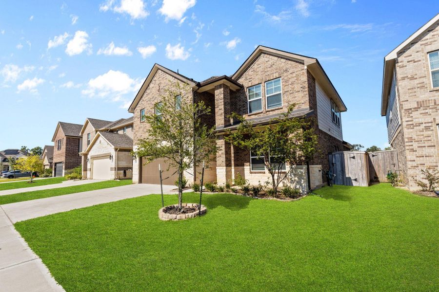 2nd side view of home 2nd side view of home