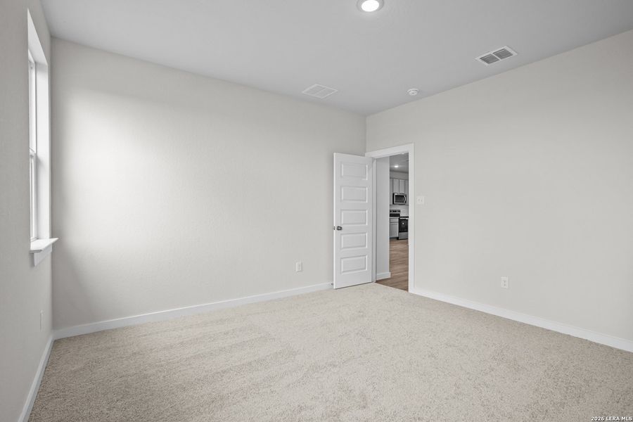 Spacious, unfurnished interior of a new home in Garden Grove, San Antonio (Image 19). Spacious, unfurnished interior of a new home in Garden Grove, San Antonio (Image 19).