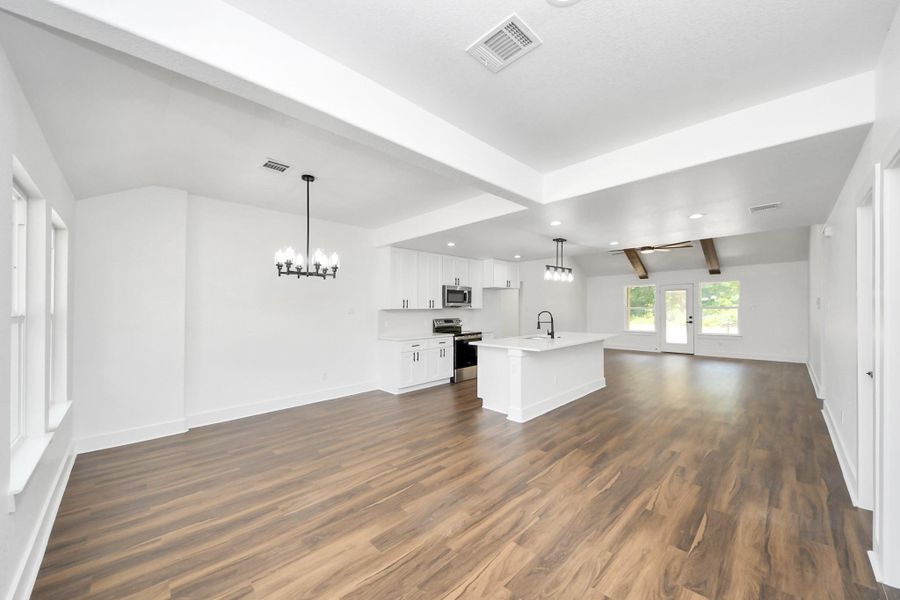 Spacious, unfurnished interior of a new home in , Cleveland (Image 31).