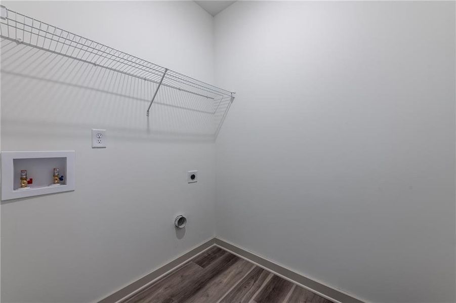 Spacious, unfurnished interior of a new home in , Lawrenceville (Image 27).